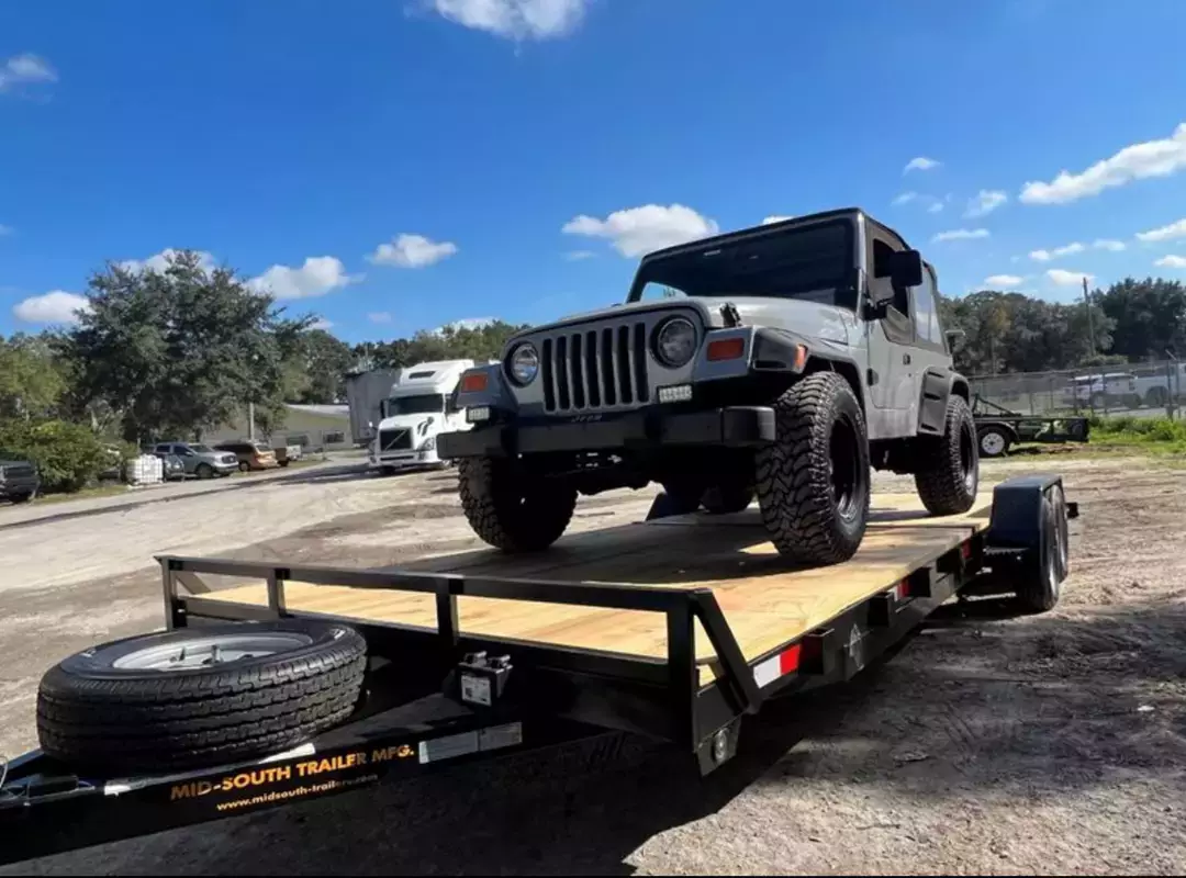 Photo by Coty M. via Neighbors Trailer in Ocala FL